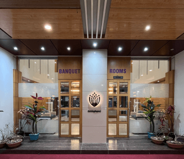 banquet halls, hotel with banquet hall, hotel grand darshan