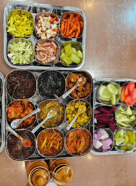 khodiyar kathiyawadi dhaba, kathiyawadi food, hotel grand darshan