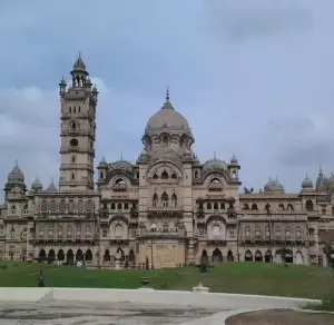 Best Hotel in Vadodara